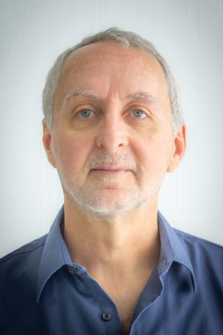 Arturo Santa Cruz CENTRO UNIVERSITARIO DE CIENCIAS SOCIALES Y HUMANIDADES